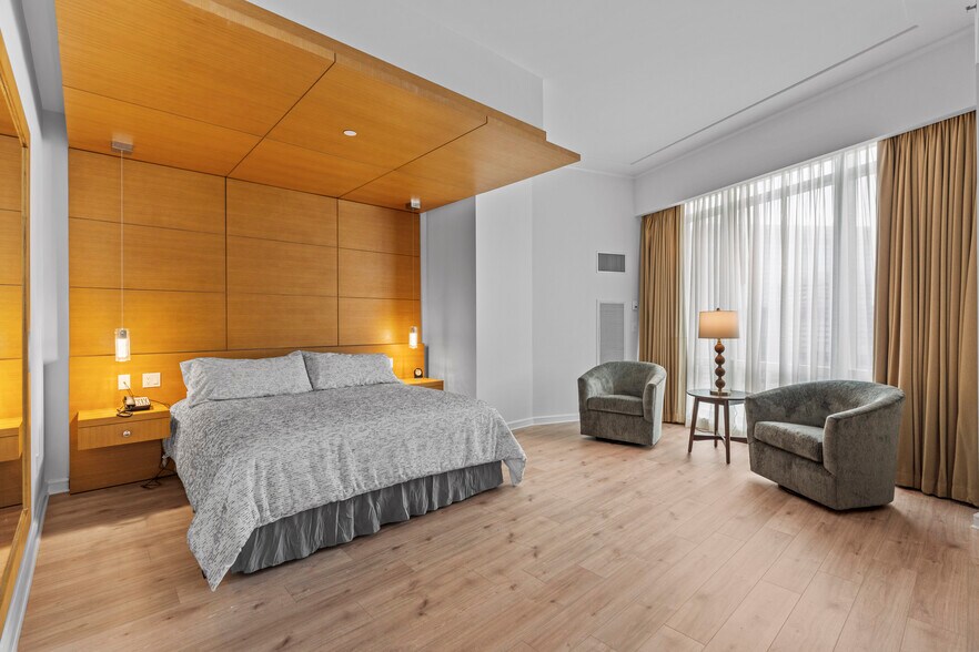 More Photos Of , White Plains Unknown For Sale