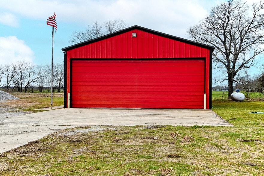 More Photos Of 1250 S State Highway 205, Rockwall Warehouse For Sale