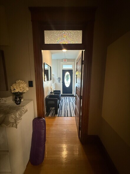 More Photos Of 232 S Buchanan St, Edwardsville Office Residential For Lease