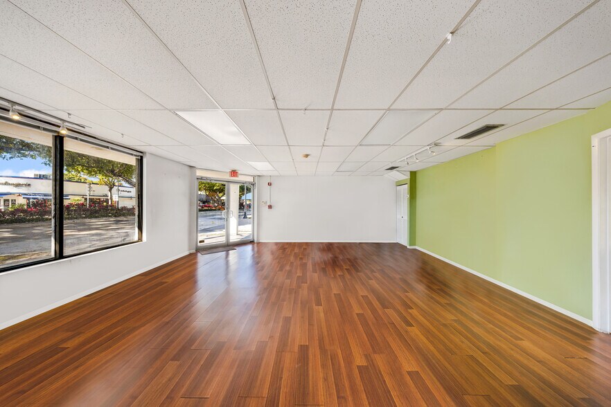 More Photos Of 1235 SW 22nd St, Miami Office For Lease
