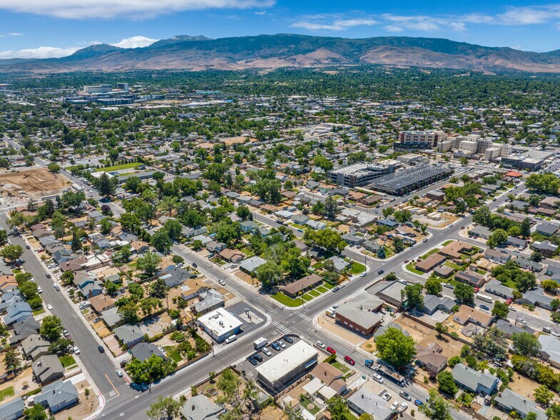 More Photos Of 1101 E Taylor St, Reno Apartments For Sale