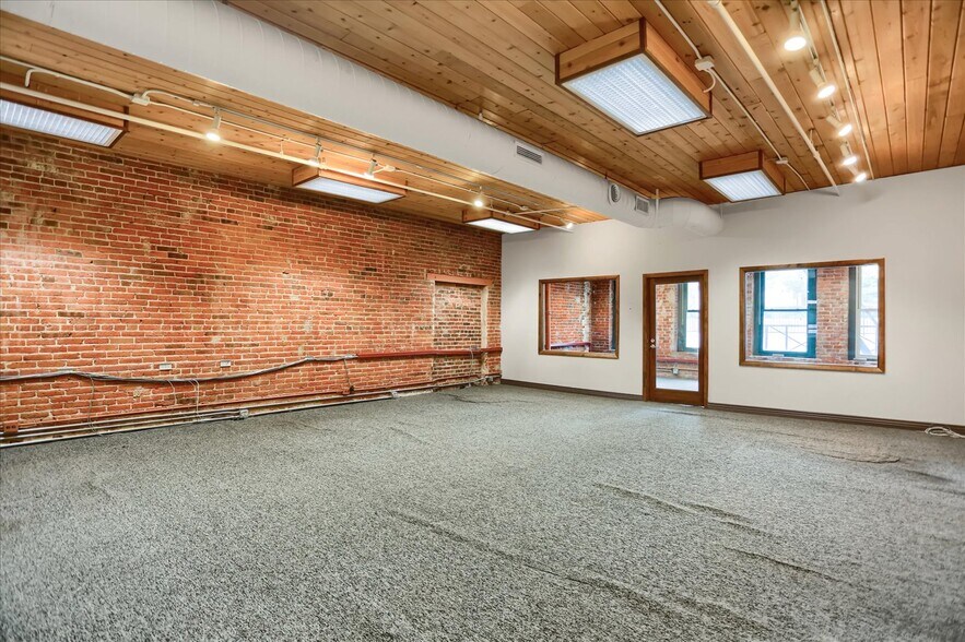 More Photos Of 1620 Market St, Denver Office For Lease
