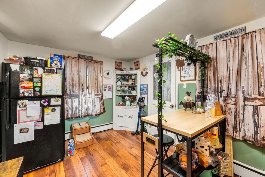 More Photos Of 217 White Ave, Linwood Apartments For Sale