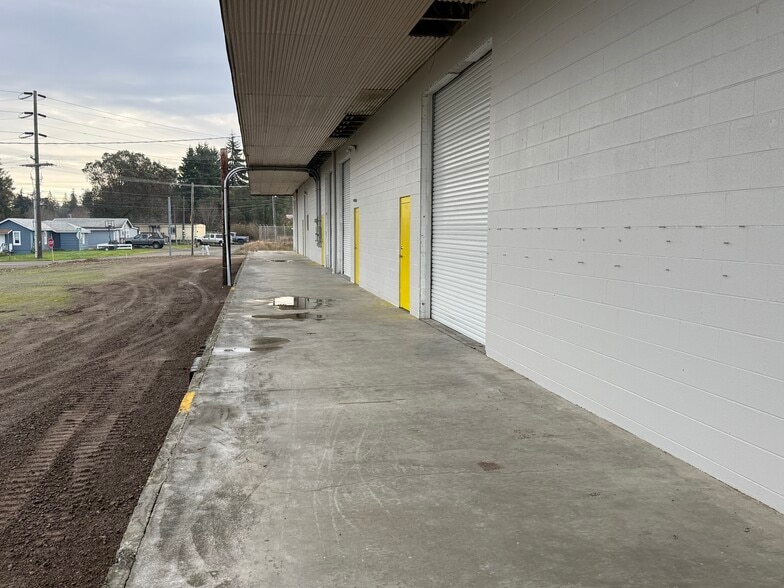 More Photos Of 212 N Gales St, Port Angeles Warehouse For Sale