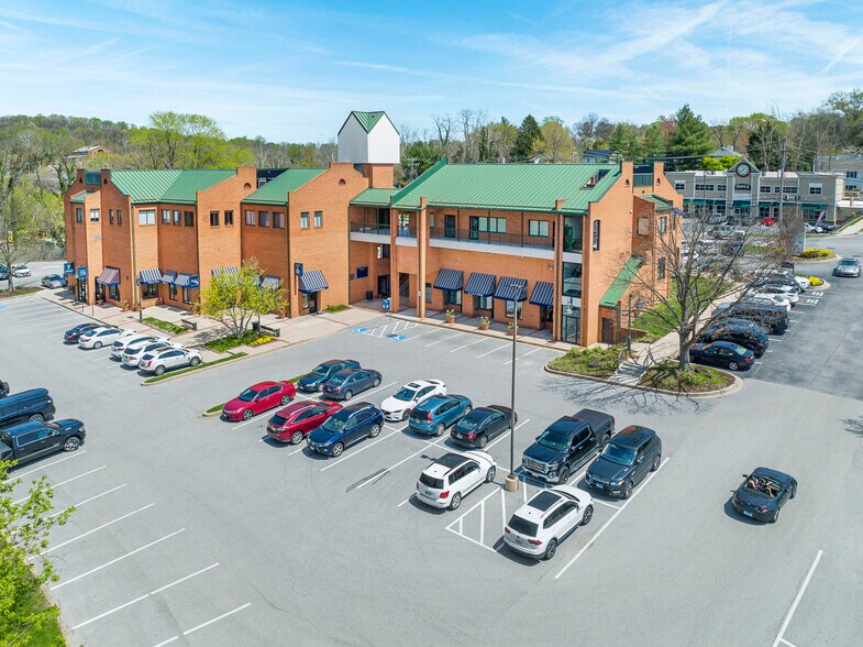 More Photos Of 6080 Falls Rd, Baltimore General Retail For Lease