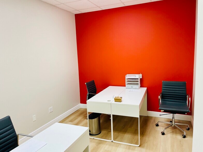 More Photos Of 2100 E Sample Rd, Lighthouse Point Coworking Space