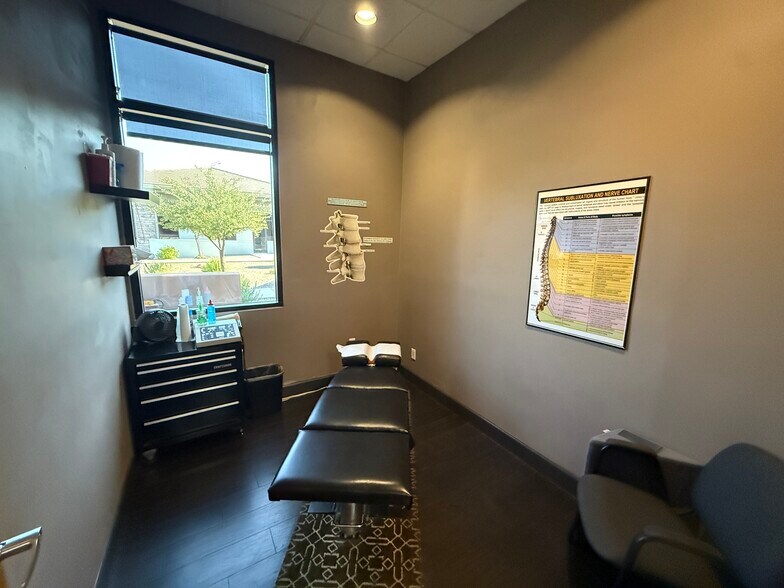 More Photos Of 2169 E Warner Rd, Tempe Office For Sale