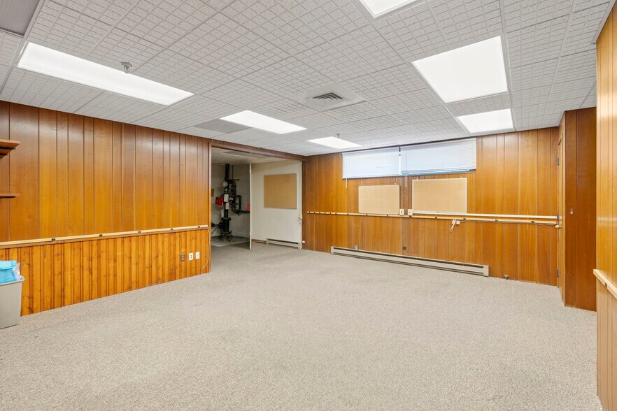 More Photos Of 777-785 Main St, Lewiston Warehouse For Lease