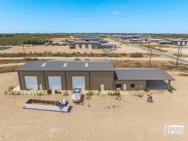 More Photos Of 1720 E County Rd 140, Midland Warehouse For Sale