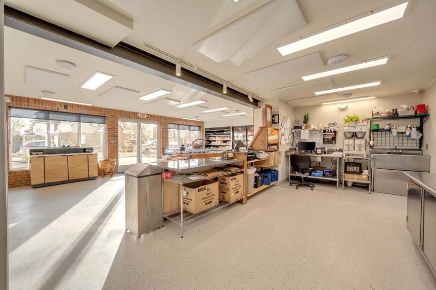 More Photos Of 67 Park Ave, Wind Gap Freestanding For Sale