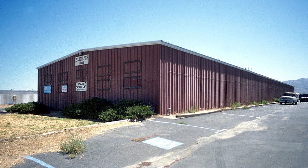 More Photos Of 14015 Pioneer Rd, Apple Valley Service For Lease