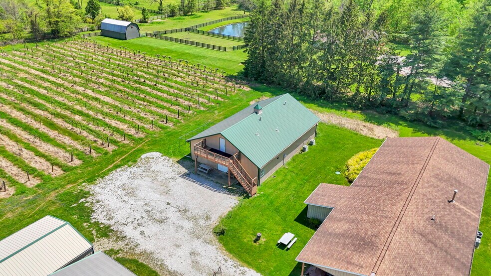 More Photos Of 1900 Winchester Southern Rd, Canal Winchester Winery Vineyard For Sale