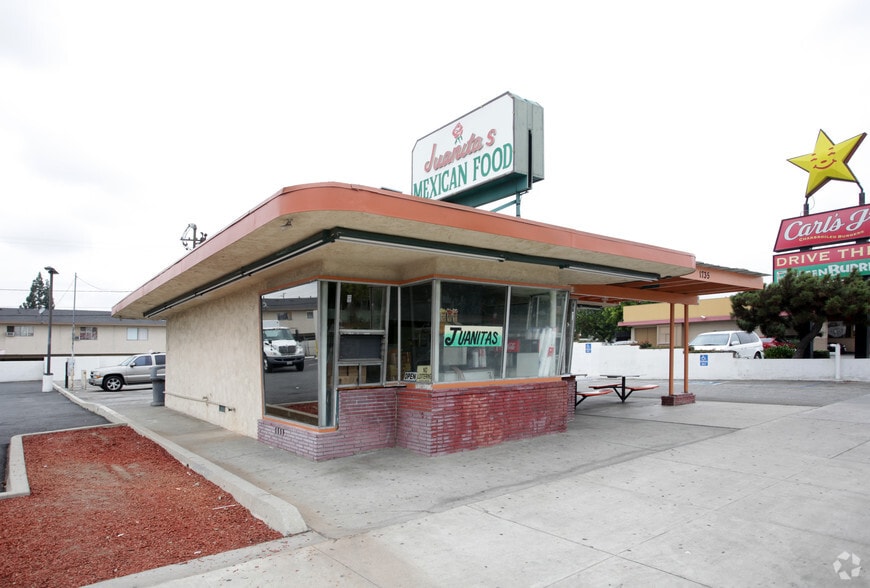 More Photos Of 1735 Indian Hill Blvd, Pomona Fast Food For Sale