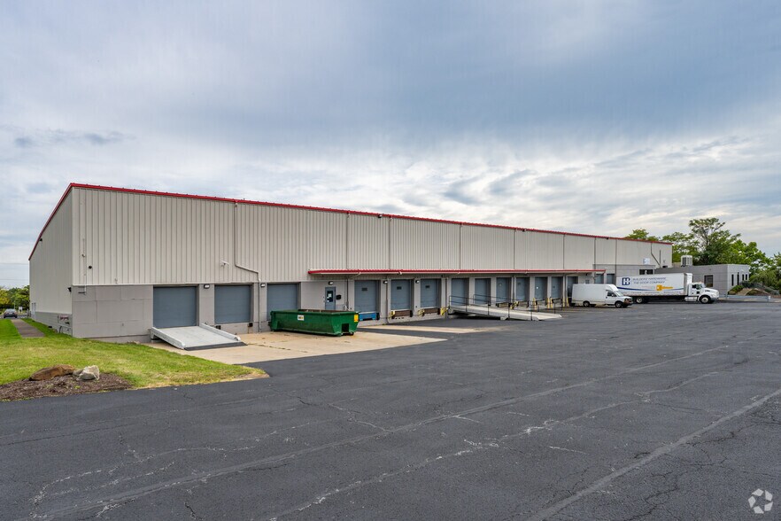 Primary Photo Of 208 Overlook Dr, Sewickley Warehouse For Lease