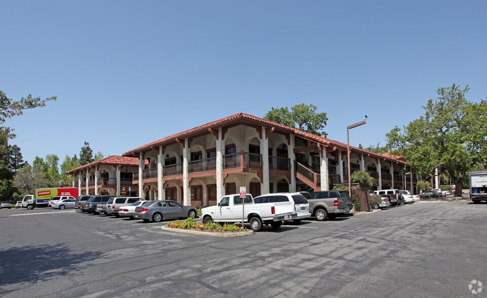 More Photos Of 3625 E Thousand Oaks Blvd, Westlake Village Office For Lease