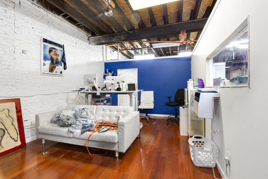 More Photos Of 2815-2817 N Mascher St, Philadelphia Service For Lease