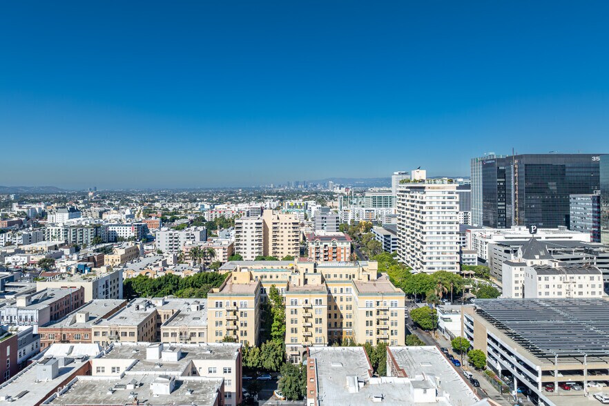 More Photos Of 715 S Normandie Ave, Los Angeles Apartments For Sale