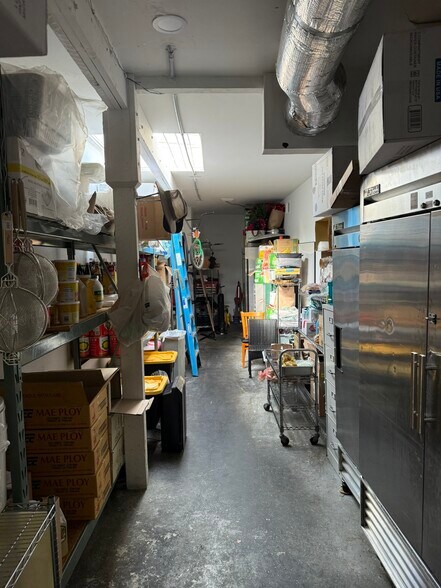 More Photos Of 633-637 Laurel St, San Carlos Restaurant For Lease