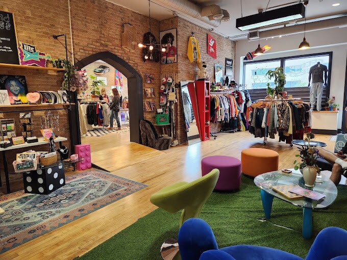 More Photos Of 13-17 S Division Ave, Grand Rapids Apartments For Lease