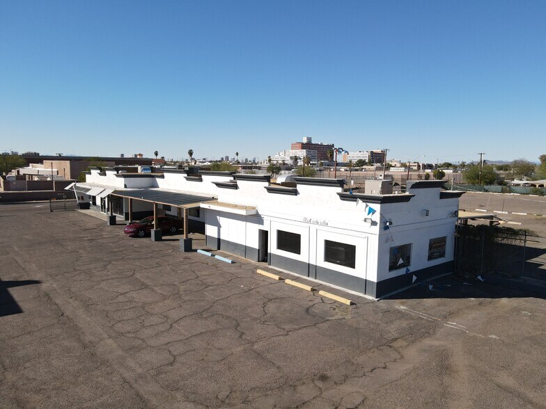 More Photos Of 2802 E Van Buren St, Phoenix Warehouse For Sale