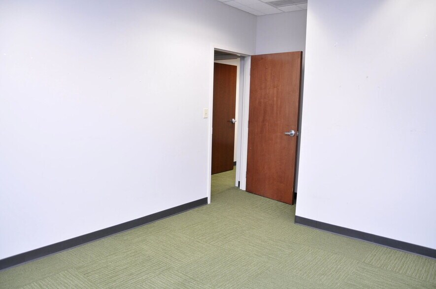 More Photos Of 1200 Premier Dr, Chattanooga Loft Creative Space For Lease