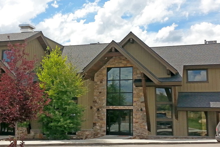 More Photos Of 786 E Division St, Park City Loft Creative Space For Lease