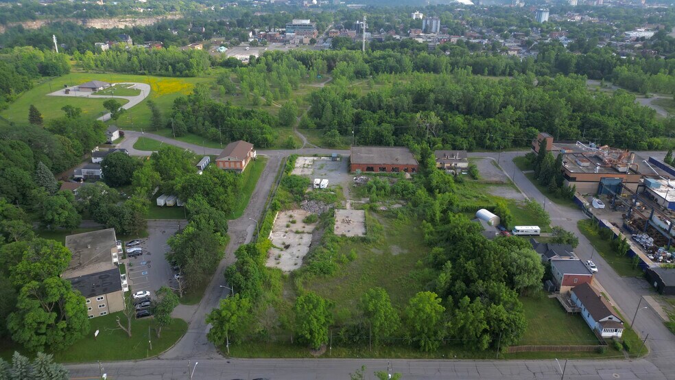 More Photos Of 4415 Buttrey St, Niagara Falls Land For Sale