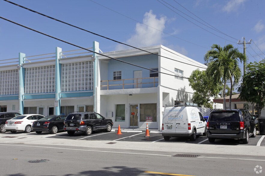 More Photos Of 4342 Sea Grape Dr, Lauderdale By The Sea Office For Lease
