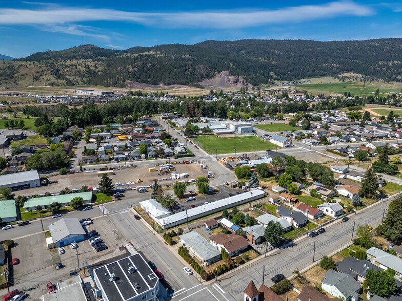 More Photos Of 1801 Chapman St, Merritt Apartments For Sale
