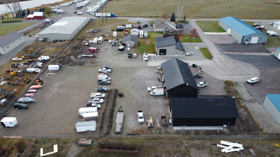 More Photos Of 77 Hunter Cir, Kalispell Industrial For Sale