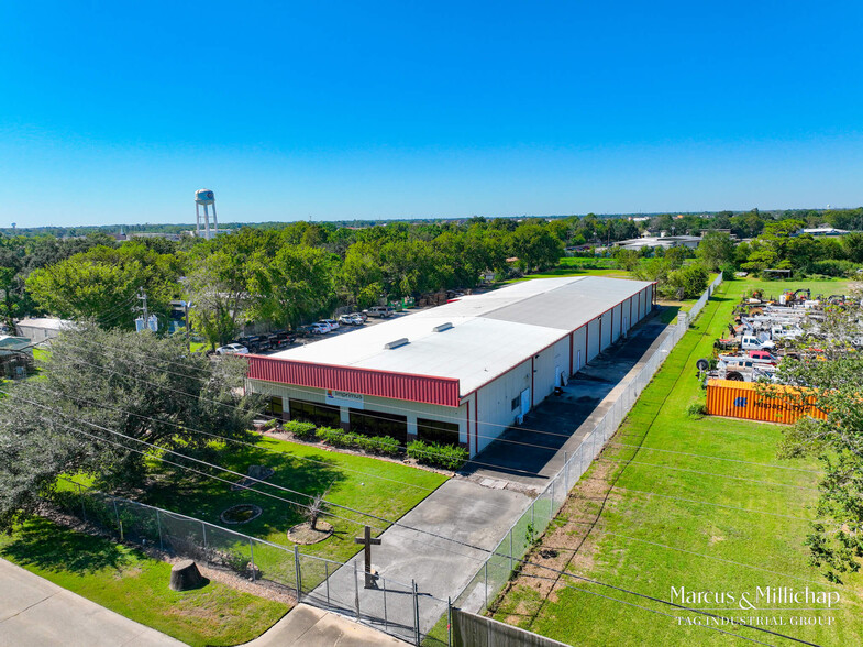 Primary Photo Of 904 Perla Rd, Pasadena Warehouse For Sale