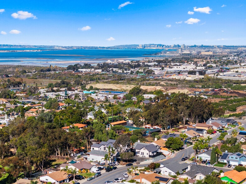 More Photos Of 832 Desty St, San Diego Apartments For Sale