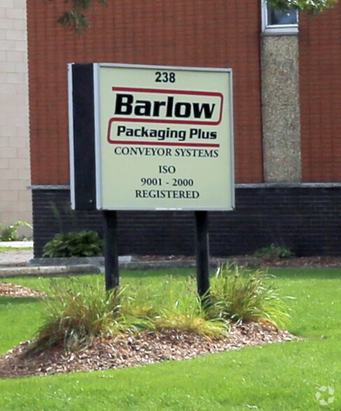 More Photos Of 242 Arvin Av, Stoney Creek Manufacturing For Sale
