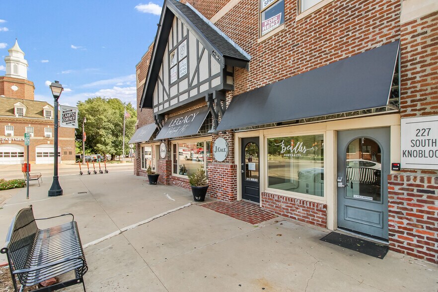More Photos Of 225 S Knoblock St, Stillwater Storefront For Sale