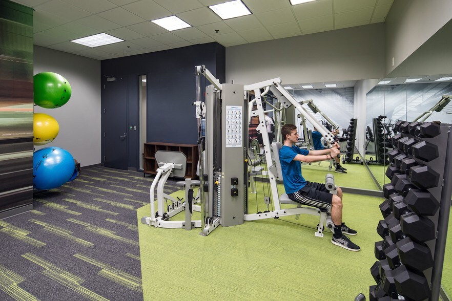 More Photos Of 375 Northridge Rd, Atlanta Unknown For Lease