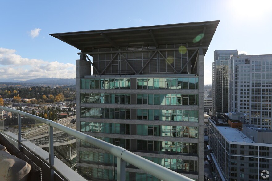 More Photos Of 989 112th Ave NE, Bellevue Apartments For Lease