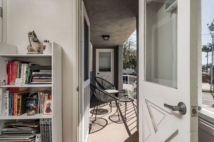 More Photos Of 440 Corona Del Mar, Santa Barbara Apartments For Sale