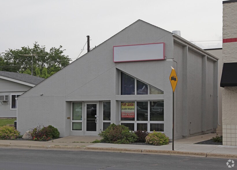 More Photos Of 212 W Main St W, Waconia Office For Lease