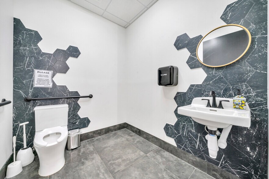 More Photos Of 72 Summit Ave, Montvale Office Residential For Lease