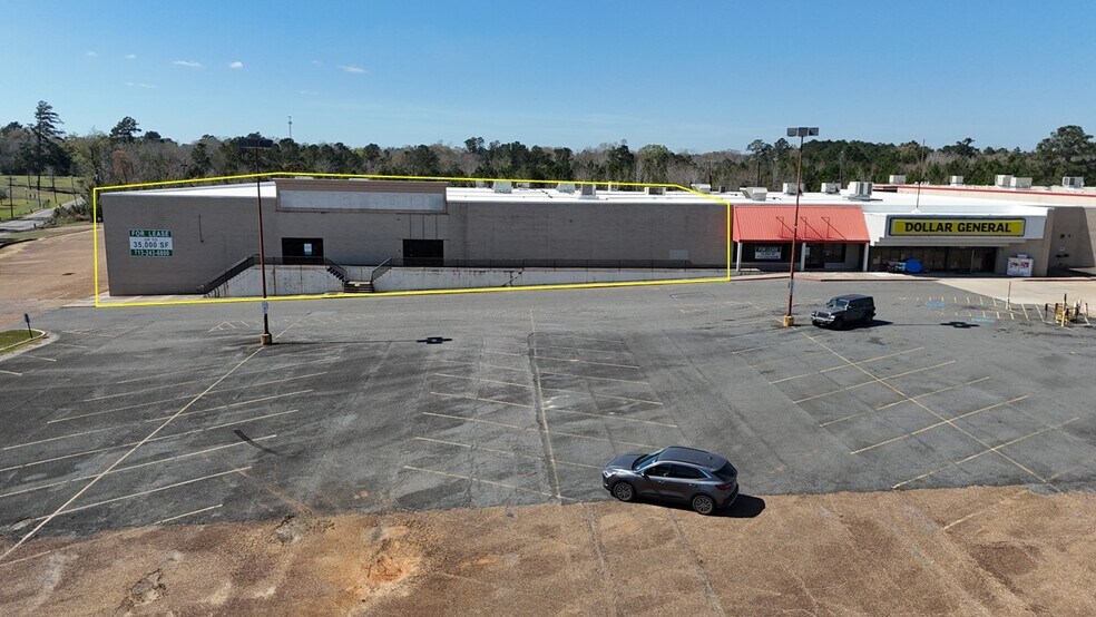 More Photos Of 1005-1027 N Pine St, Deridder Unknown For Lease