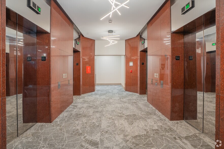 More Photos Of 3100 Smoketree Ct, Raleigh Office For Lease