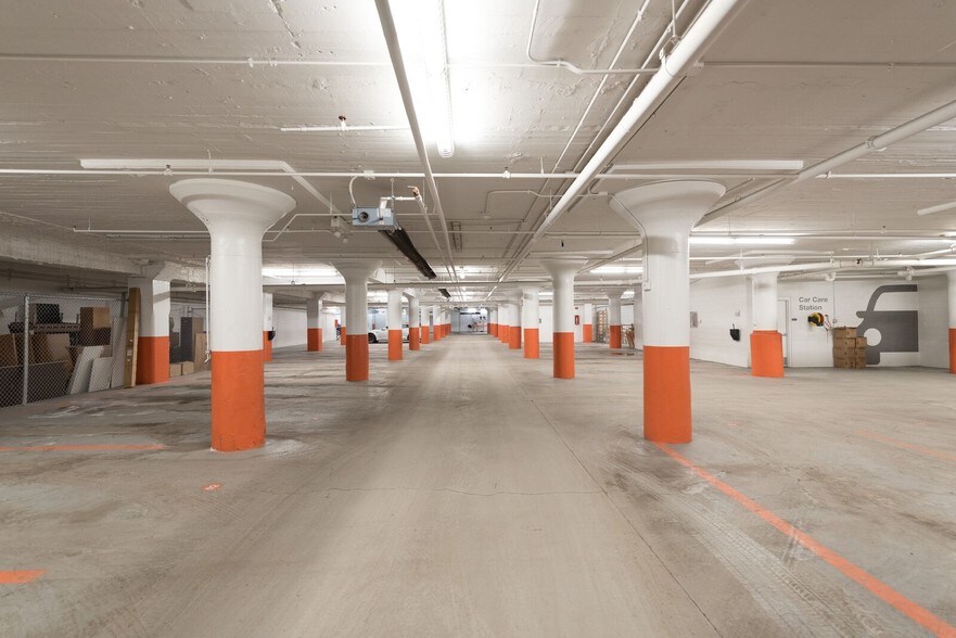 More Photos Of 1040 W Randolph St, Chicago Office For Sale