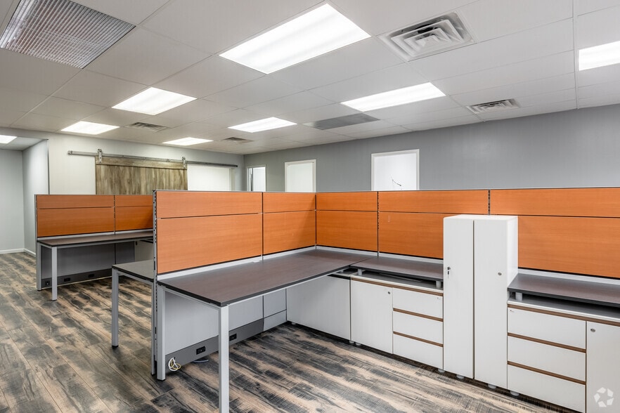 More Photos Of 560 Sylvan Ave, Englewood Cliffs Office For Lease