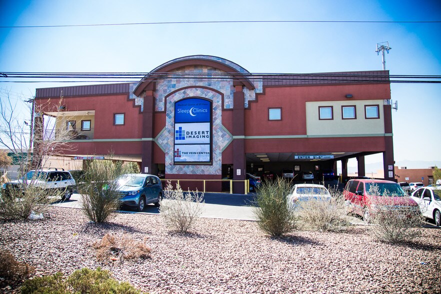 More Photos Of 7812 Gateway Blvd E, El Paso Medical For Sale