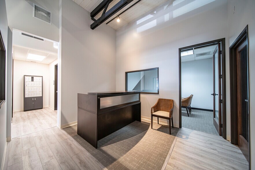 More Photos Of 1524 Brookhollow Dr, Santa Ana Coworking Space