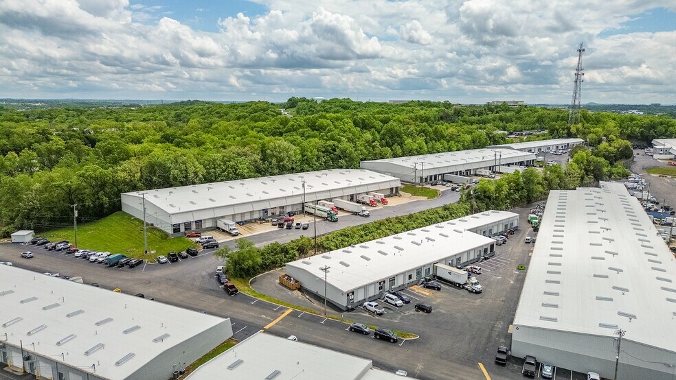 More Photos Of 101-114 Space Park N, Goodlettsville Unknown For Lease