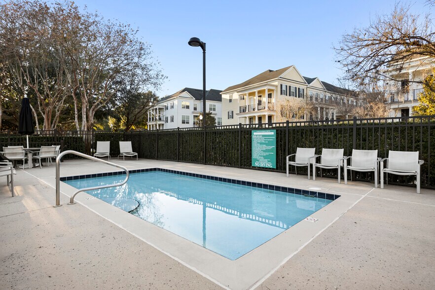 More Photos Of 1579-1591 Lake Baldwin Ln, Orlando Office Residential For Sale