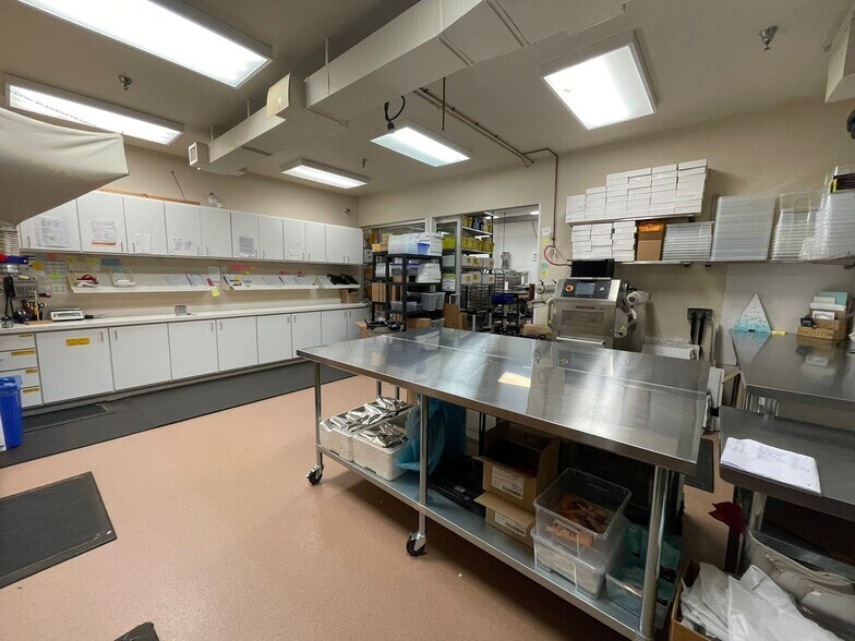 More Photos Of 31060 Peardonville Rd, Abbotsford Warehouse For Sale