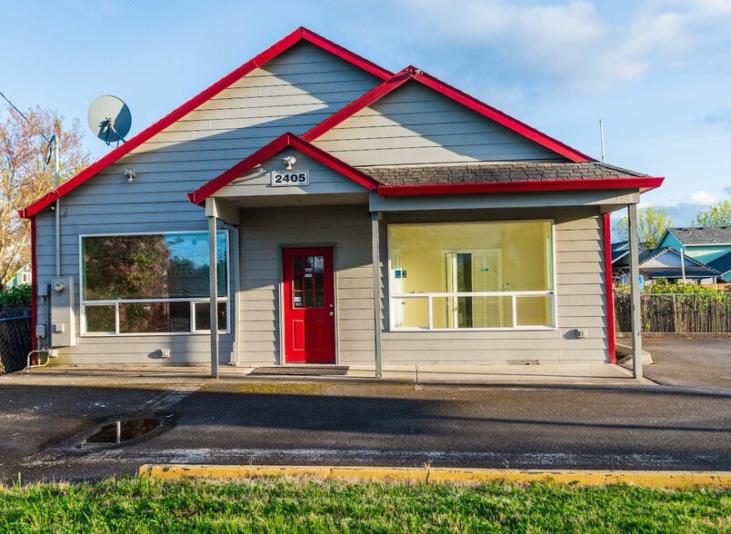 Primary Photo Of 2405 E Baseline St, Cornelius Freestanding For Sale