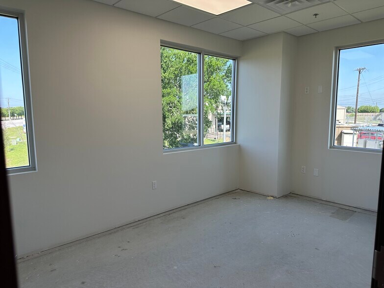 More Photos Of 5373 Williams Dr, Georgetown Medical For Lease